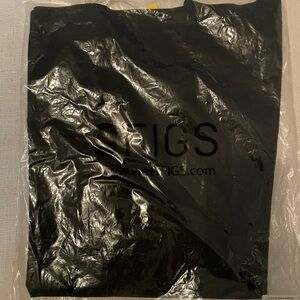 BNWT FIGS Salta Underscrub Long Sleeve